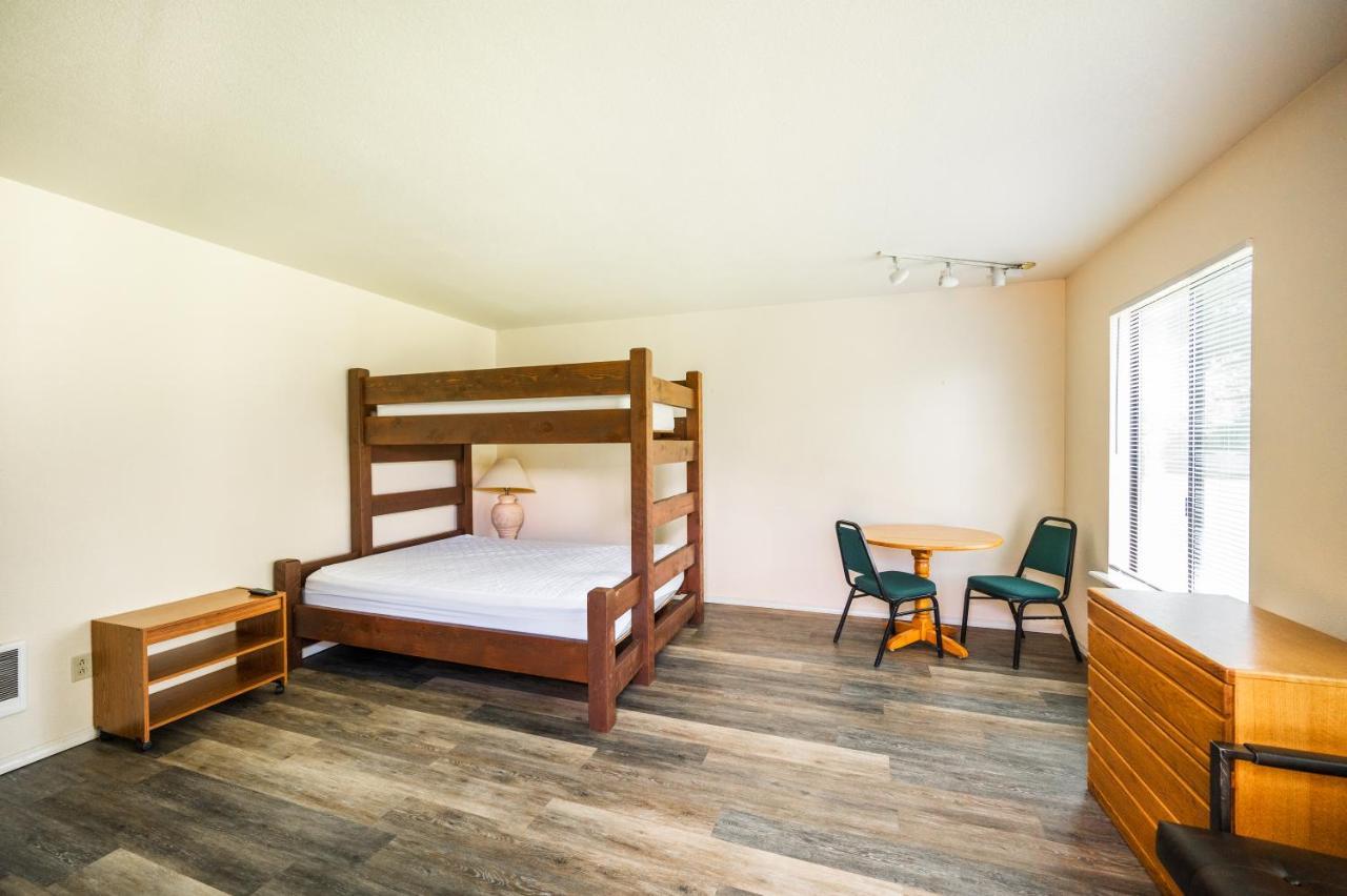Redwood Meadows Rv Resort Crescent City Luaran gambar