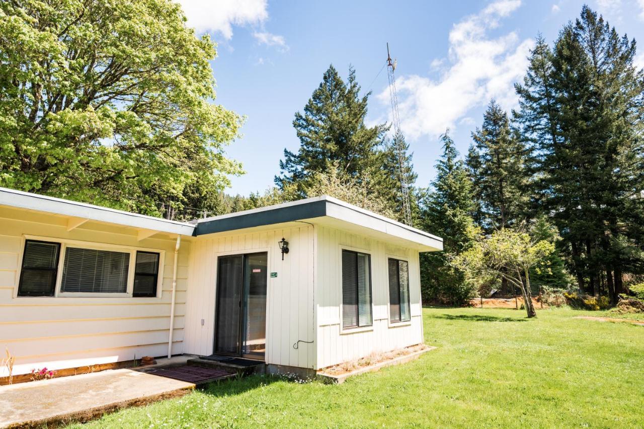 Redwood Meadows Rv Resort Crescent City Luaran gambar