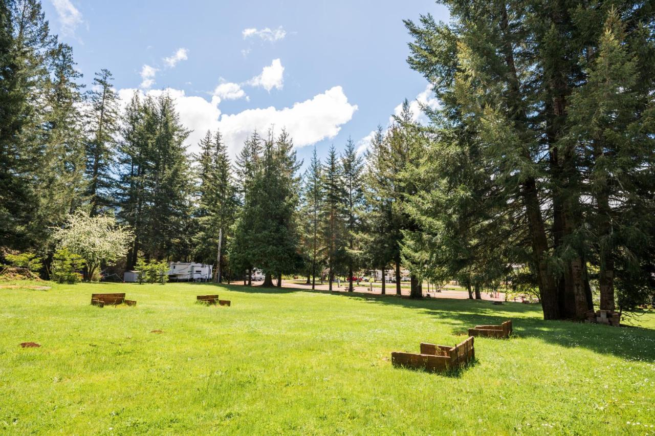 Redwood Meadows Rv Resort Crescent City Luaran gambar